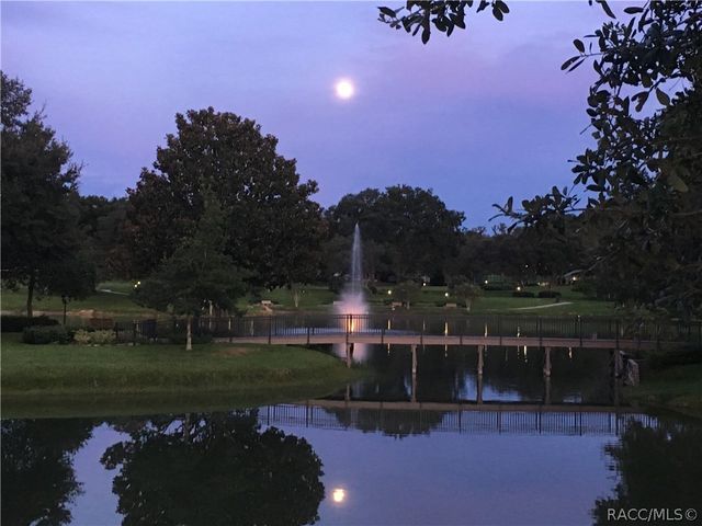 6619 W Cannondale Drive, Crystal River, FL 34429