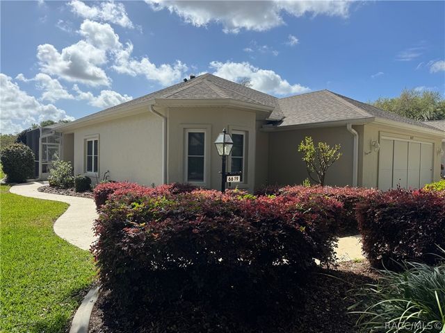 6619 W Cannondale Drive, Crystal River, FL 34429