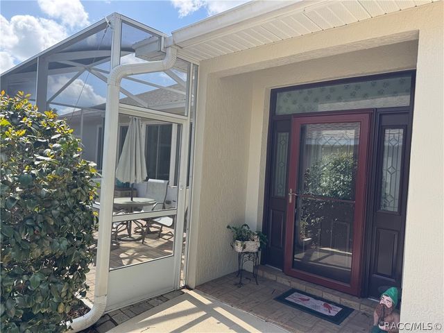 6619 W Cannondale Drive, Crystal River, FL 34429