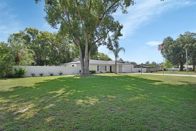 1939 WALLACE COURT, Deland, FL 32720