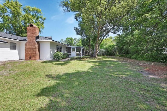 1939 WALLACE COURT, Deland, FL 32720
