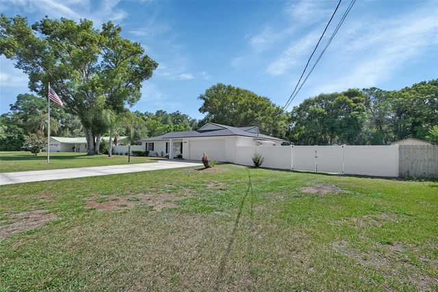 1939 WALLACE COURT, Deland, FL 32720