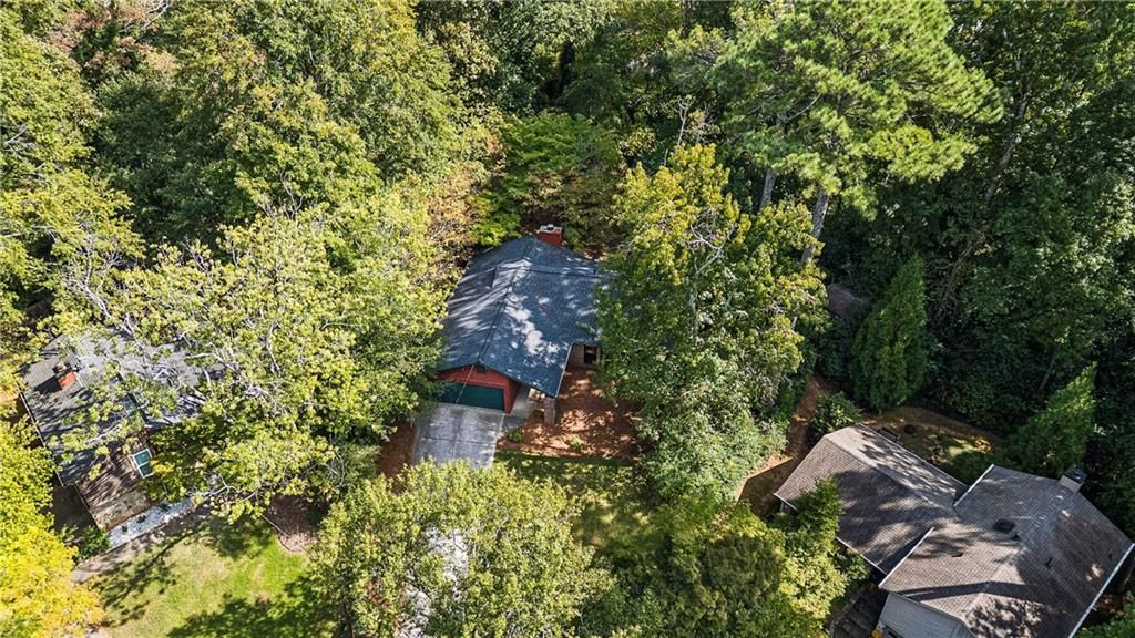 Image 27 of property listing at 1611 Northlake Springs Court, Decatur, GA 30033