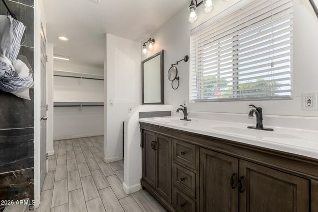 136 E PALMCROFT Drive, Tempe, AZ 85282