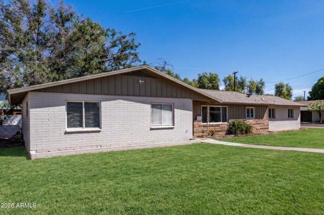 136 E PALMCROFT Drive, Tempe, AZ 85282