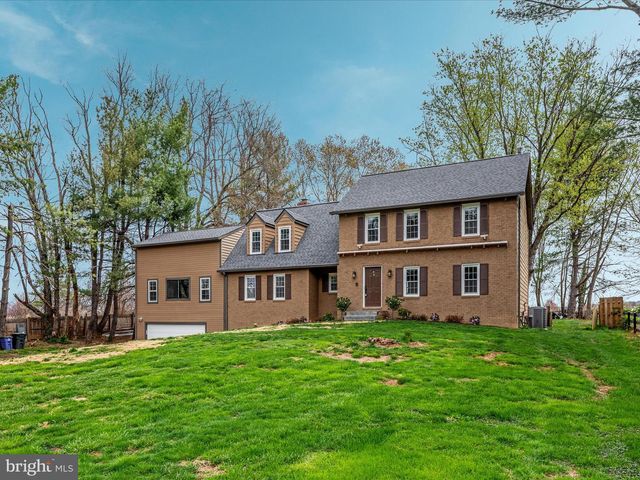 60 N TAVENNER LANE, Hamilton, VA 20158