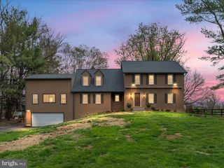 60 N TAVENNER LANE, Hamilton, VA 20158