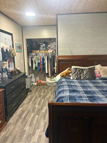 1901 18 Mile Road, Tyrone Twp, MI 49330