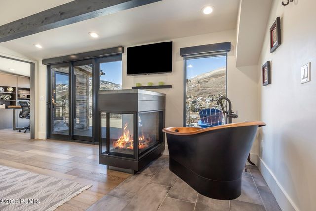 253 Mchenry Avenue, Park City, UT 84060