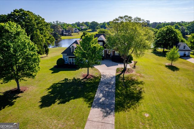 676 Lake Park North Drive, Griffin, GA 30224