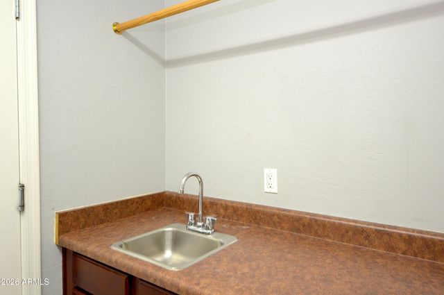 5115 W NOVAK Way, Laveen, AZ 85339