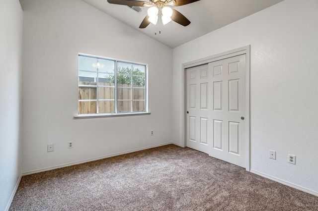 3632 E Willow Court, Visalia, CA 93292