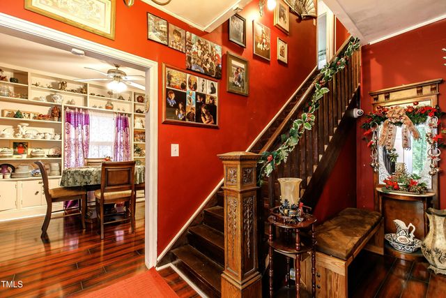 6238 Old 421 Road, Liberty, NC 27298