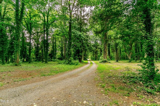 6238 Old 421 Road, Liberty, NC 27298