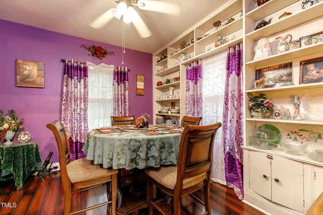 6238 Old 421 Road, Liberty, NC 27298