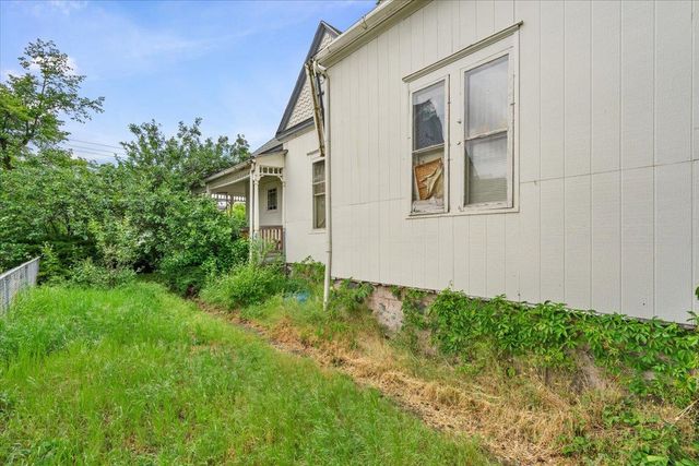1842 W Bridge Ave, Spokane, WA 99201