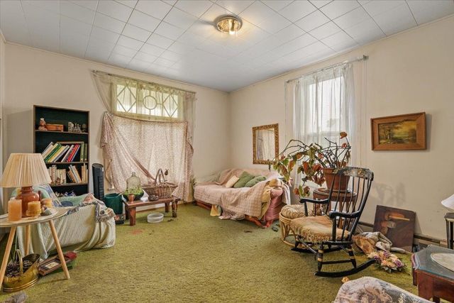 1842 W Bridge Ave, Spokane, WA 99201