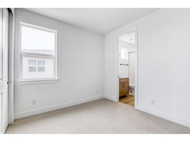 20567 E 62nd Dr, Aurora, CO 80019