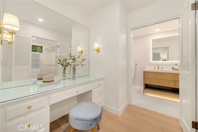 1558 Hillcrest, Glendale, CA 91202