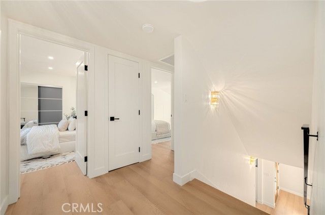 1558 Hillcrest, Glendale, CA 91202