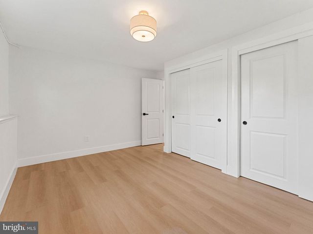 323 BRANDYWINE DR, Marlton, NJ 08053