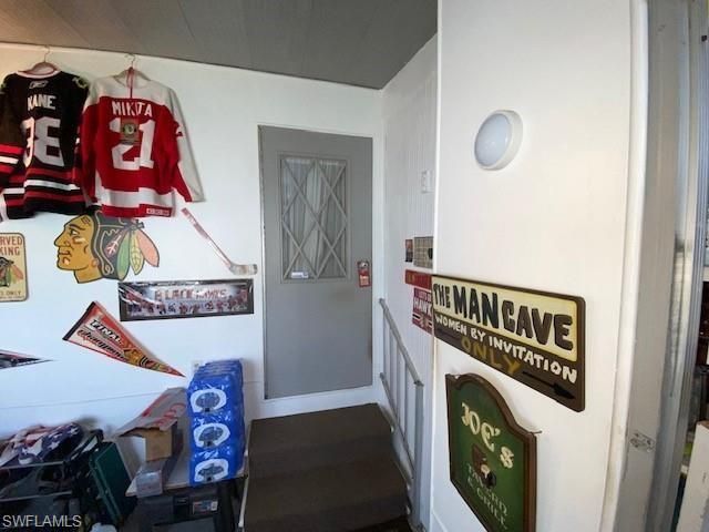 2727 Indianwood DR, North Fort Myers, FL 33917