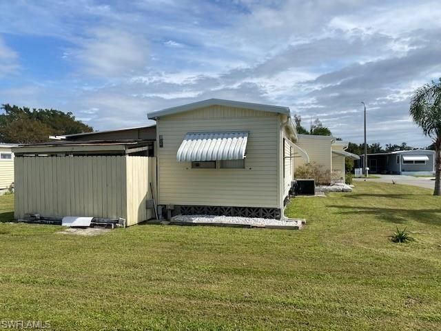 2727 Indianwood DR, North Fort Myers, FL 33917