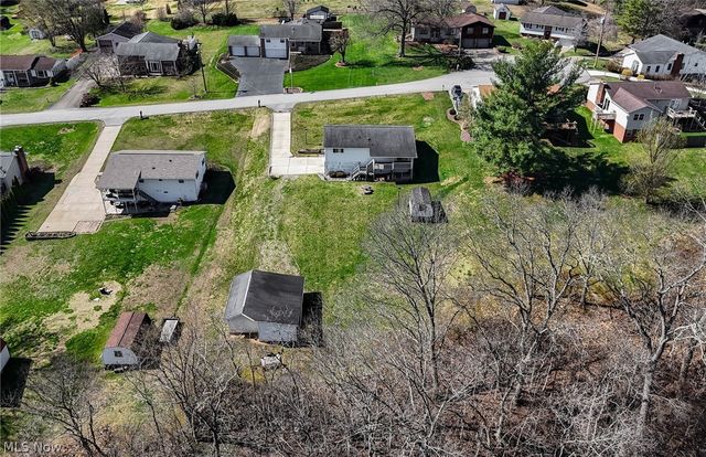 234 Woodlawn Avenue, Belpre, OH 45714