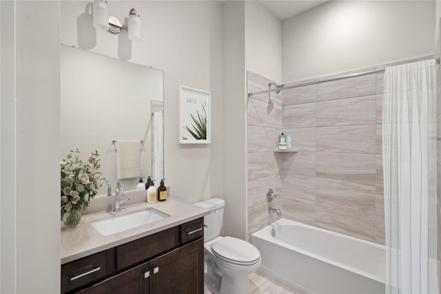 7902 Hopewell Lane, Houston, TX 77071