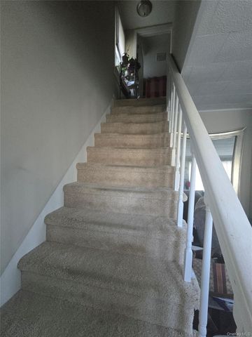 19 Nevins Street, Ulster Park, NY 12428