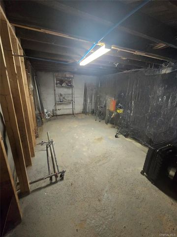 19 Nevins Street, Ulster Park, NY 12428