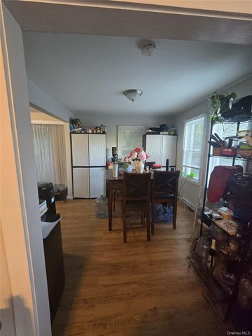 19 Nevins Street, Ulster Park, NY 12428