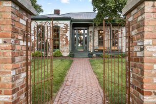 909 Manila Ave, Nashville, TN 37206