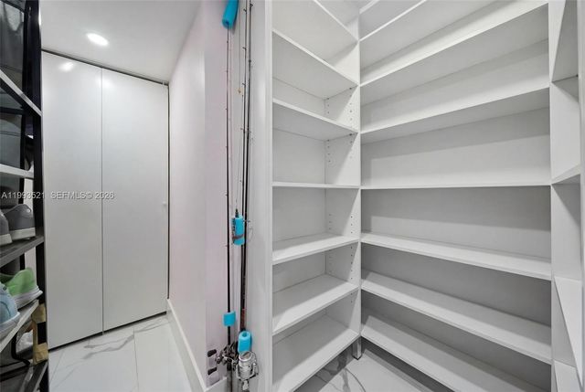 3000 S Ocean Drive 606, Hollywood, FL 33019