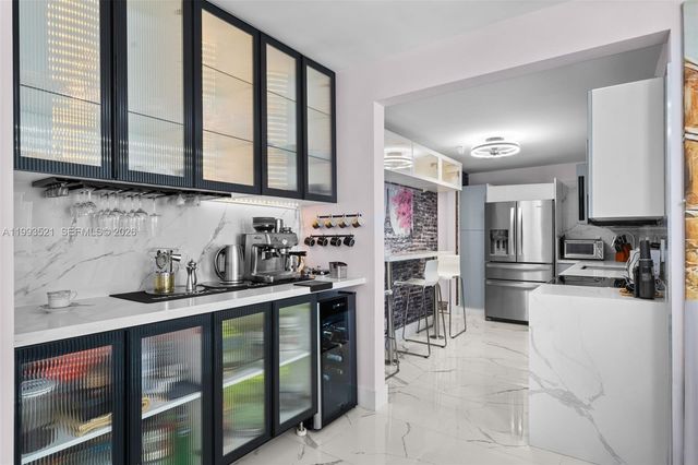 3000 S Ocean Drive 606, Hollywood, FL 33019