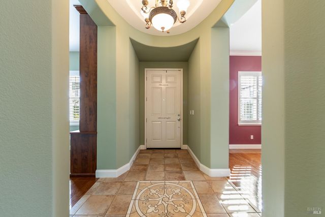 1187 Ingram Dr, Sonoma, CA 95476