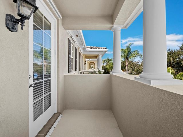 7811 BERGAMO AVENUE, Sarasota, FL 34238