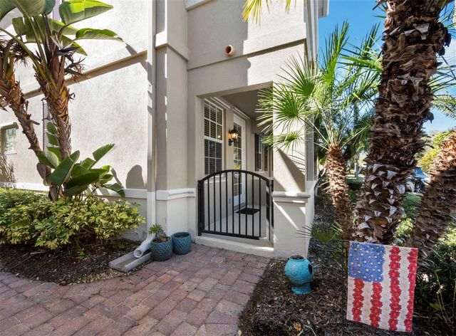 7811 BERGAMO AVENUE, Sarasota, FL 34238