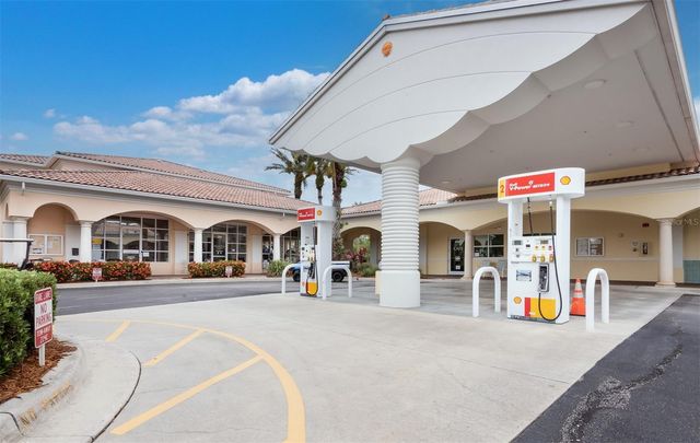 7811 BERGAMO AVENUE, Sarasota, FL 34238