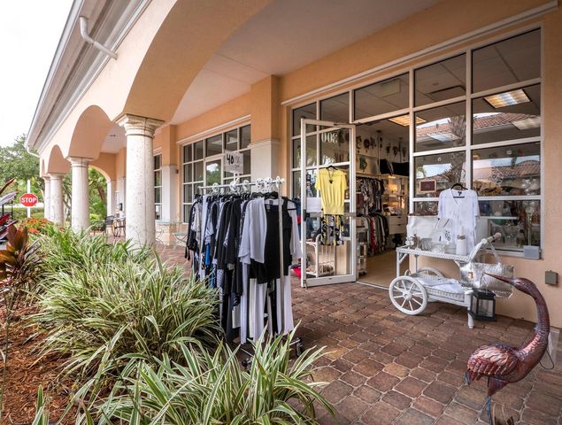 7811 BERGAMO AVENUE, Sarasota, FL 34238