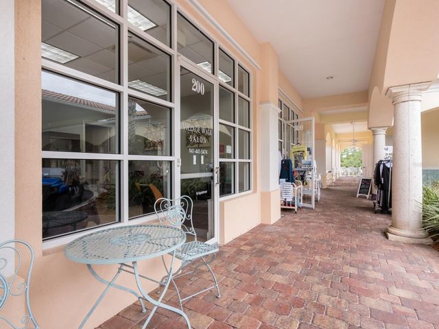 7811 BERGAMO AVENUE, Sarasota, FL 34238