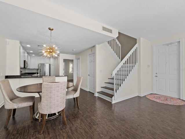 7811 BERGAMO AVENUE, Sarasota, FL 34238