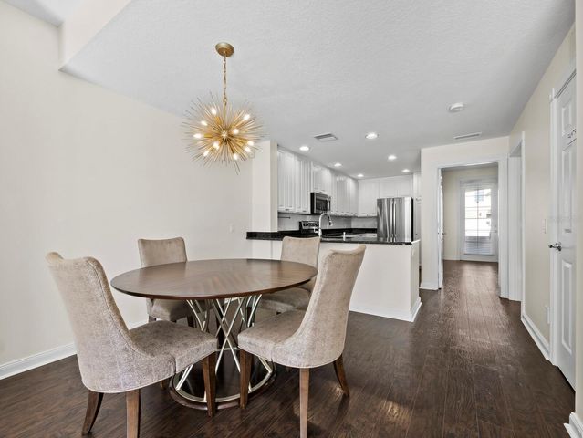 7811 BERGAMO AVENUE, Sarasota, FL 34238