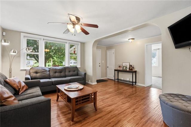 713 Pennsylvania Street, Leavenworth, KS 66048