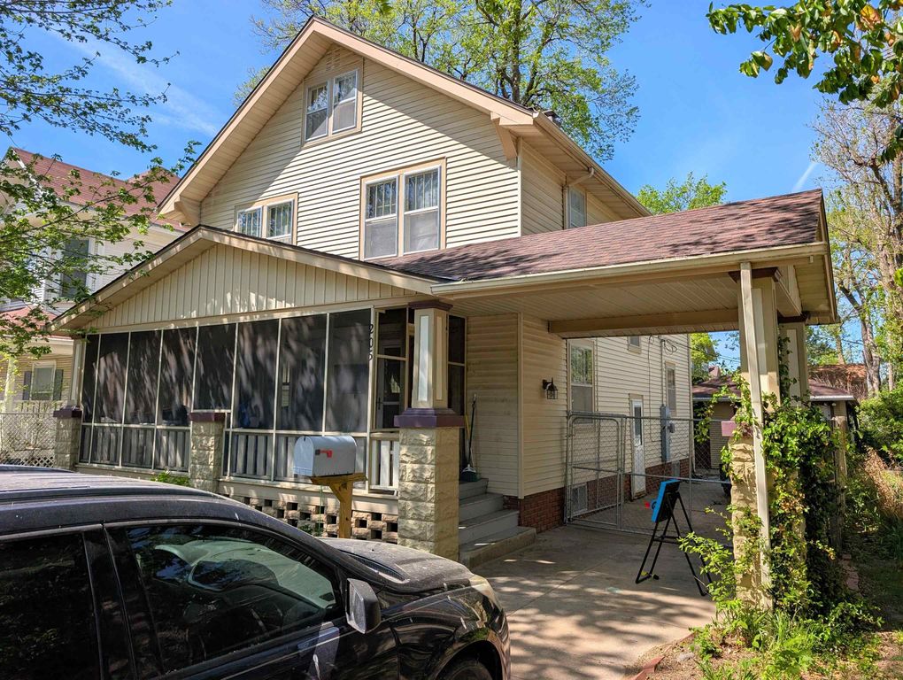 205 N College Ave, Salina, KS 67401