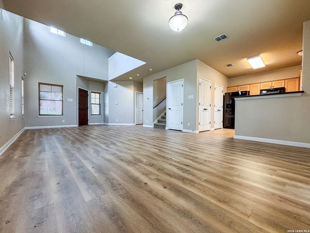 1908 Tanger, New Braunfels, TX 78130