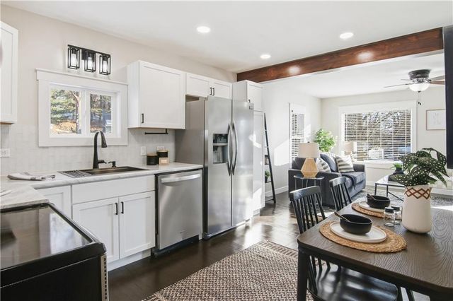 652 Mt Nemo Avenue, Eau Claire, WI 54703