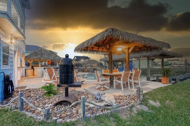 4041 Laguna Shores, Corpus Christi, TX 78418