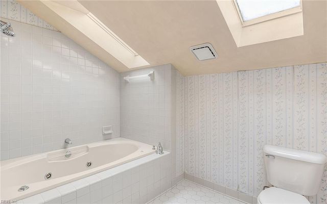 505 Kempsville Greens CT, Virginia Beach, VA 23462