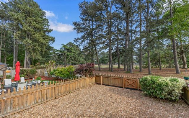 505 Kempsville Greens CT, Virginia Beach, VA 23462